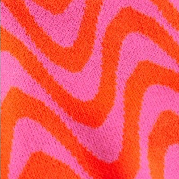 H&M DIVIDED Soft Jacquard Knit Pink & Orange Crewneck Sweater  Small - Picture 2 of 6